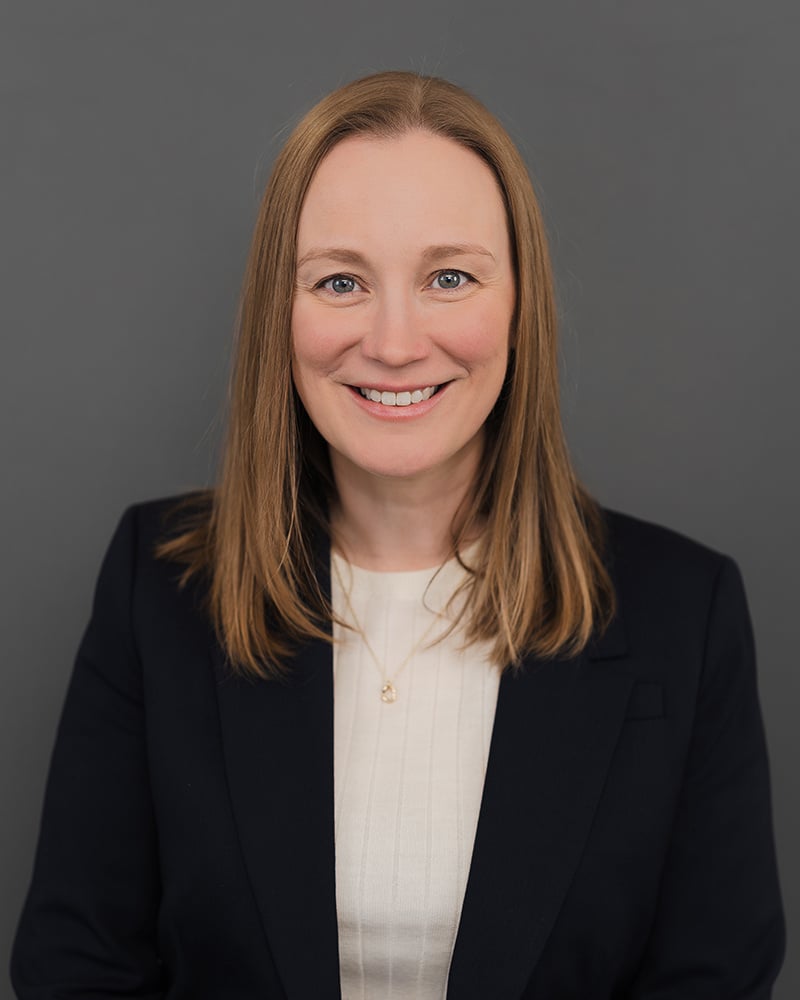 profile headshot of Jen E. Lindberg